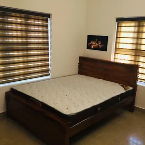  Lodge Yoyo India